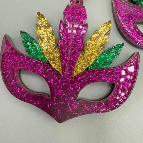 Vibrant Mardi Gras Cinco De Mayo Mask Shimmer Earrings - Picture 4 of 8